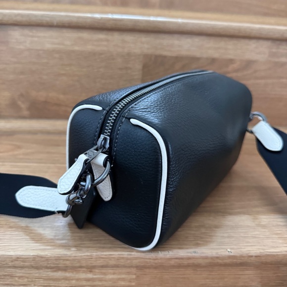 Coach Men’s Axel Crossbody CP172 - Picture 3 of 9